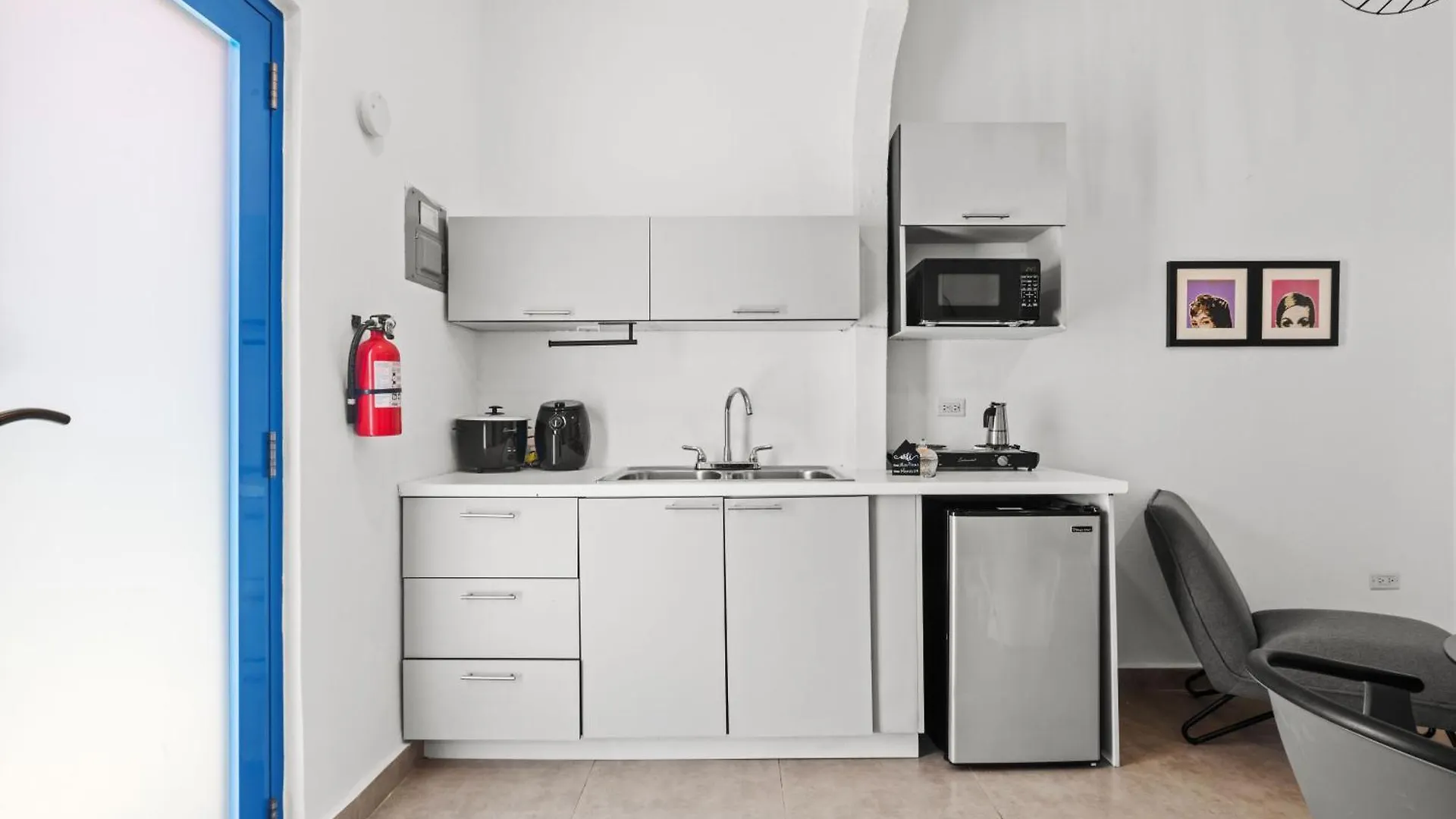 Artistic One-Bedroom Garden Apartment In Sj Mm9 Σαν Χουάν