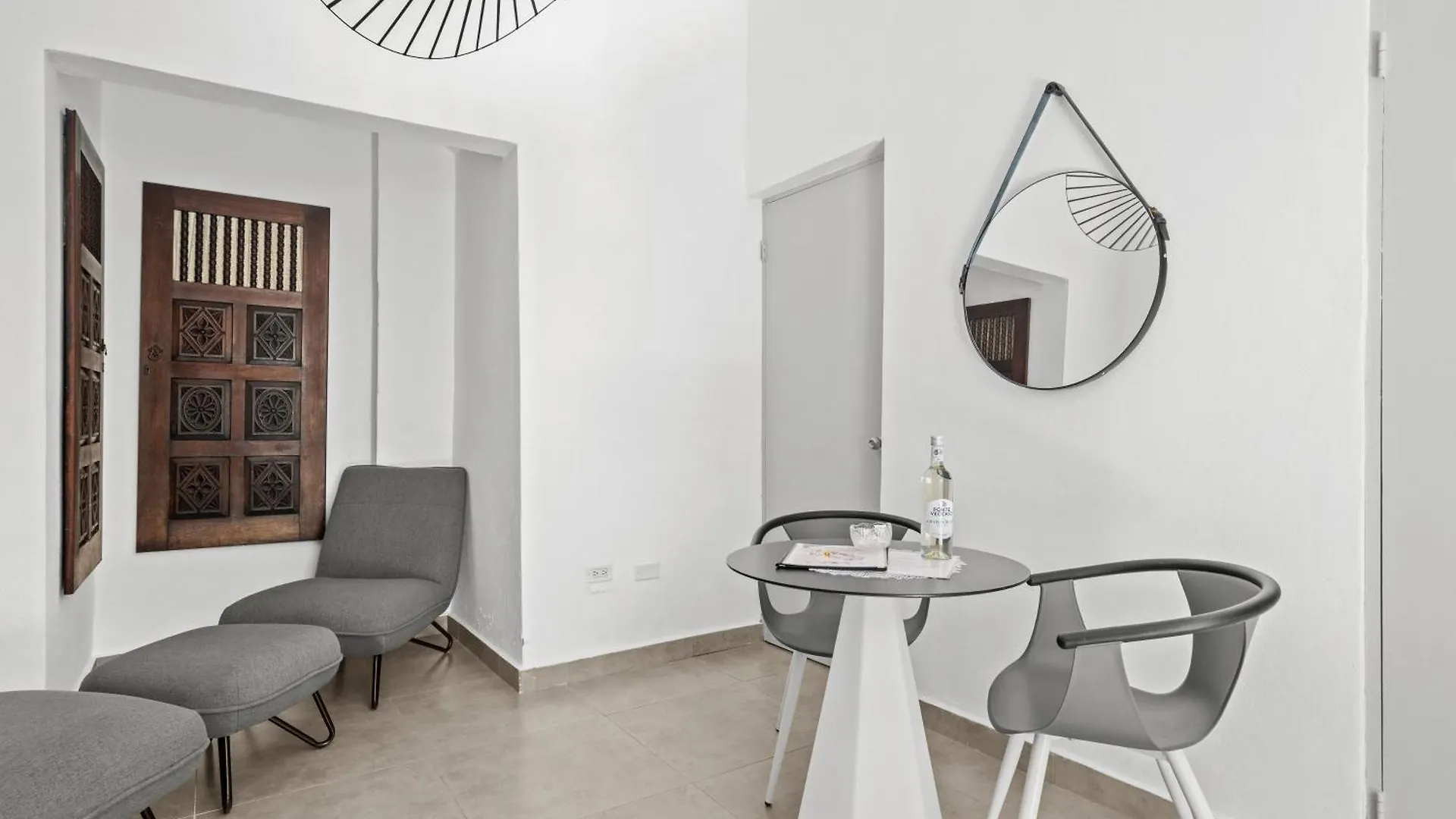 Artistic One-Bedroom Garden Apartment In Sj Mm9 Σαν Χουάν