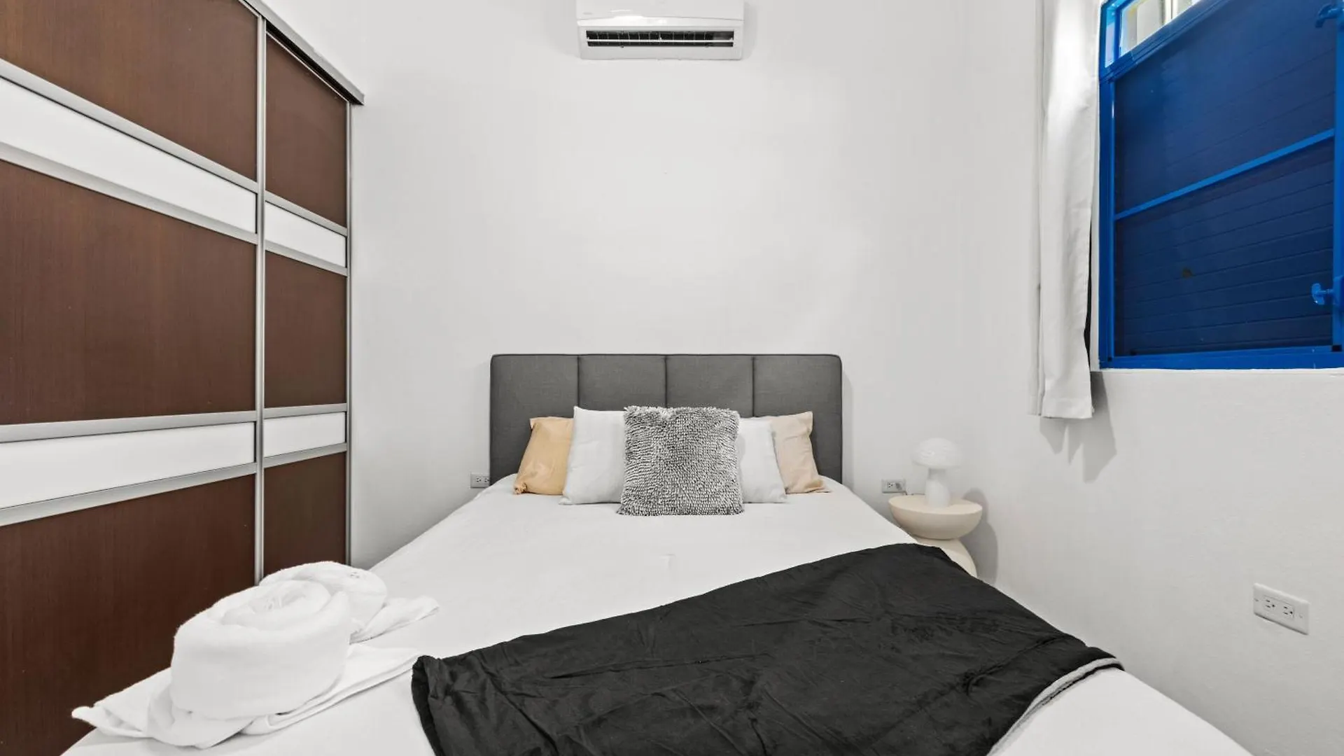 Artistic One-Bedroom Garden Apartment In Sj Mm9 San Juan Portoryko