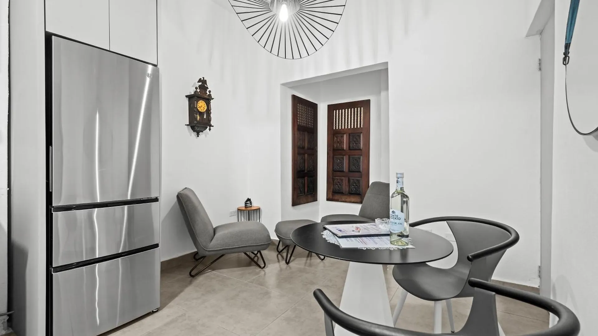 Artistic One-Bedroom Garden Apartment In Sj Mm9 San Juan